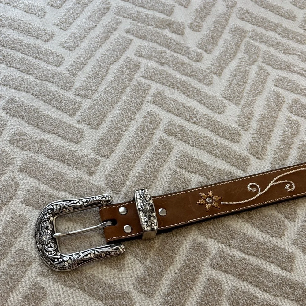 Nocona Ladies Embossed Brown Belt with Cross Buckle